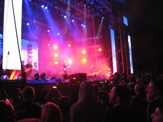  ЕГЗИТ ПОЧЕО УЗ КИШУ: “Кјур” покренуо бујицу емоција (ФОТО)